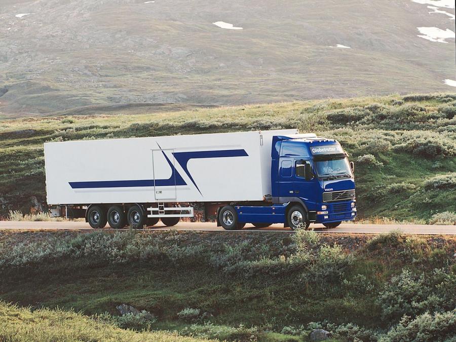  Volvo FH12 Globetrotter XL 1995 года  (фото 7 из 9)